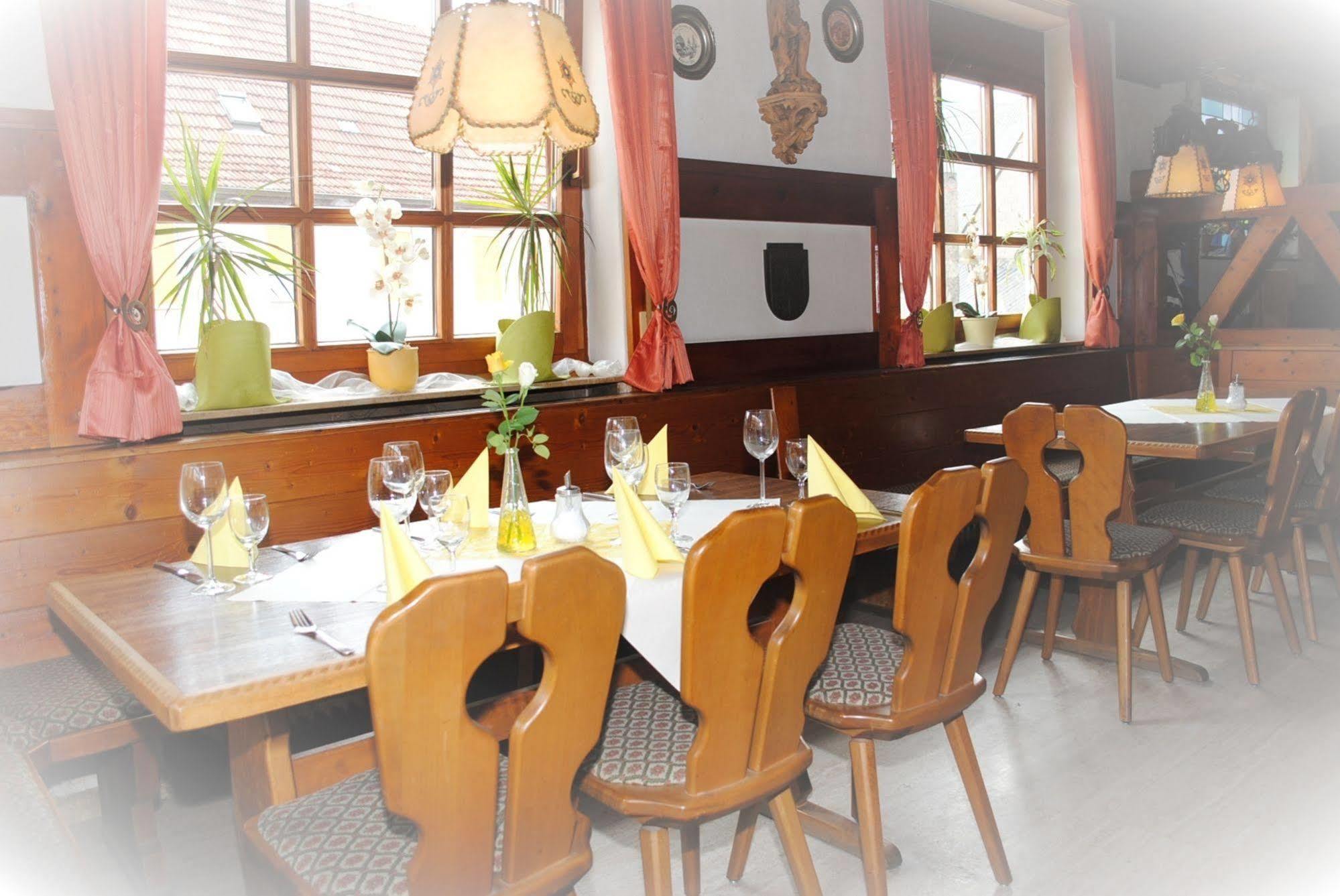 Gasthof Stern Burgsinn Dış mekan fotoğraf